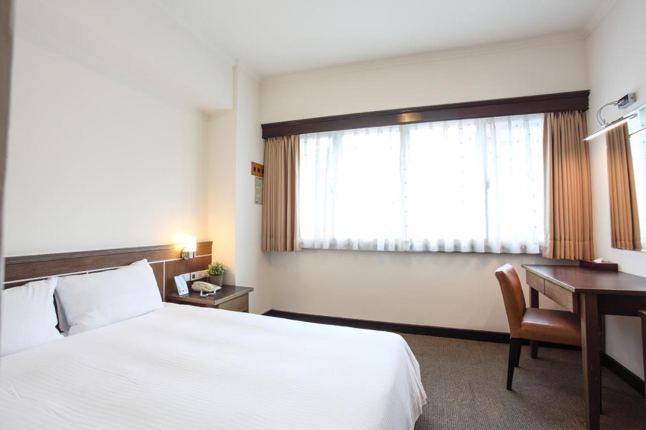 Ful Won Hotel Taichung Buitenkant foto